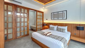 In-room safe, iron/ironing board, free WiFi