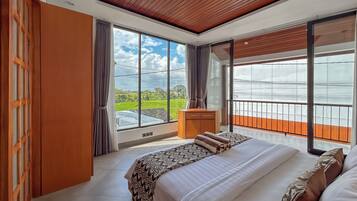 Villa, 2 chambres, balcon, vue sur la piscine