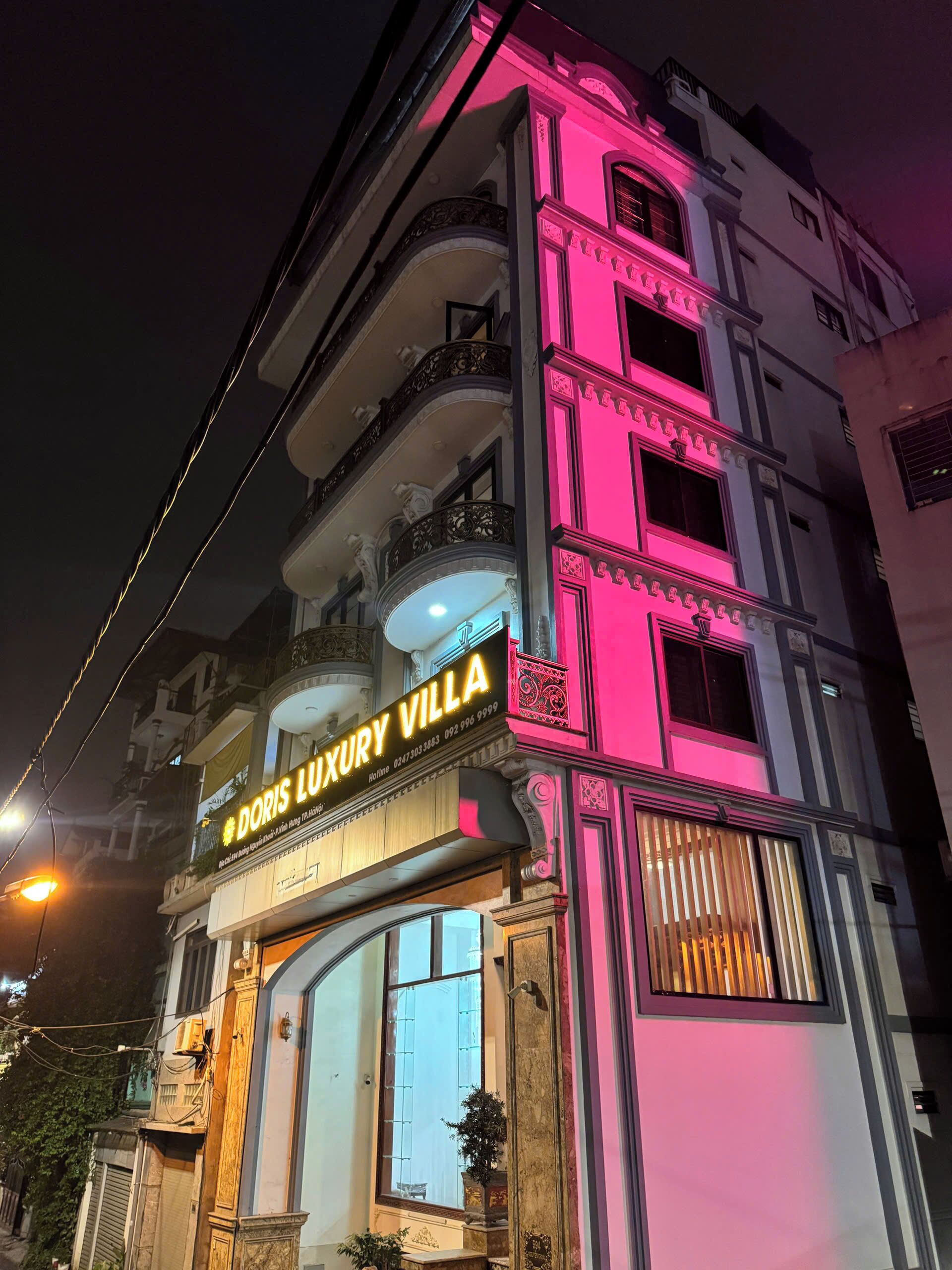 المنشأة من الخارج