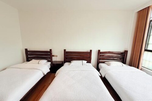 Shengshi Fengqing Boutique Inn