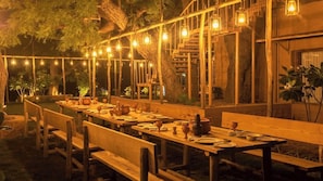 Outdoor dining