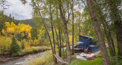 Tranquil cabin right on the San Miguel River, just 20 minutes from Telluride.