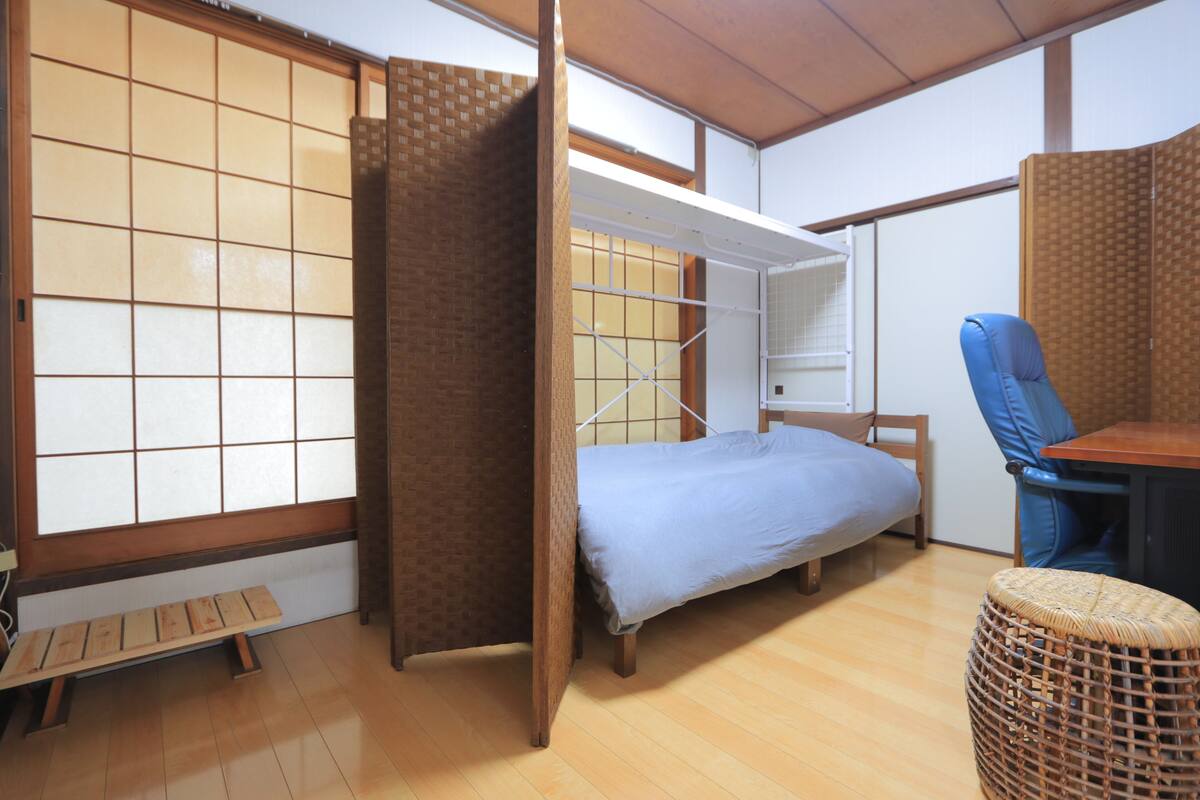 Semi-Private Single Room