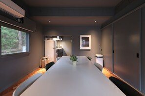 Villa, 3 Bedrooms | Living area | TV