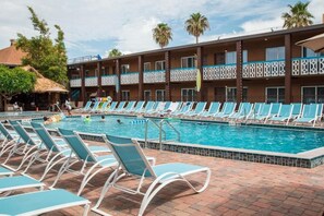 Pool - Family-Friendly 2-Bedroom Suites Just Steps from the Ocean & Water Park Access (Cocoa Beach)