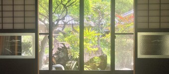 Traditional Japanese Room Kimono Experience