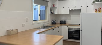 Beautiful and comfortable 2 bedroom house near town centre