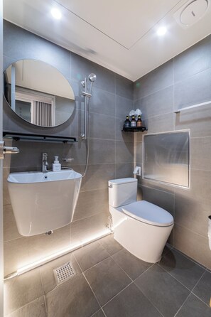 Family Suite | Bathroom - STAY On-A (Seoul)