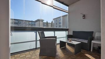 Standard Apartment, Courtyard View | View from room