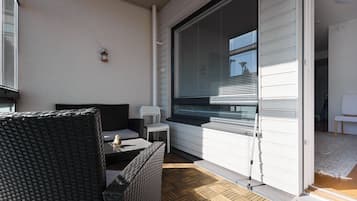 Standard Apartment, Courtyard View | Balcony