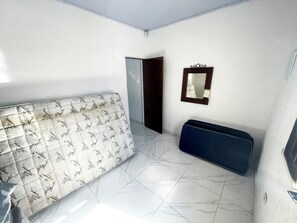 Interior - Spacious house, 5 minutes from the beach in Itanhaém. (Itanhaém)