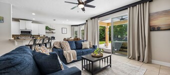 Spacious 5-bedroom house in Fernandina Beach w pool, hot tub and close to beach
