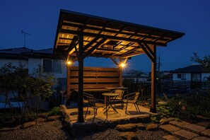 屋外ダイニングエリア