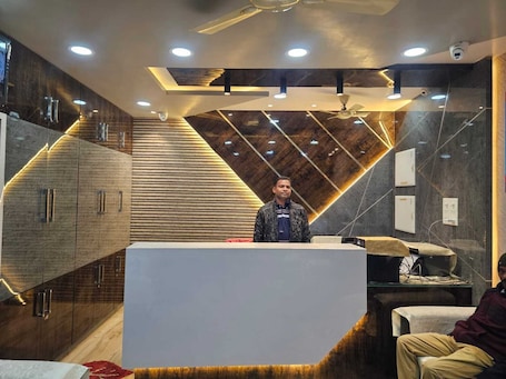 Lobby. Arya Palace