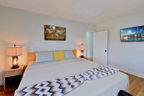 3 Schlafzimmer, Bügeleisen/Bügelbrett, Reisekinderbett, WLAN