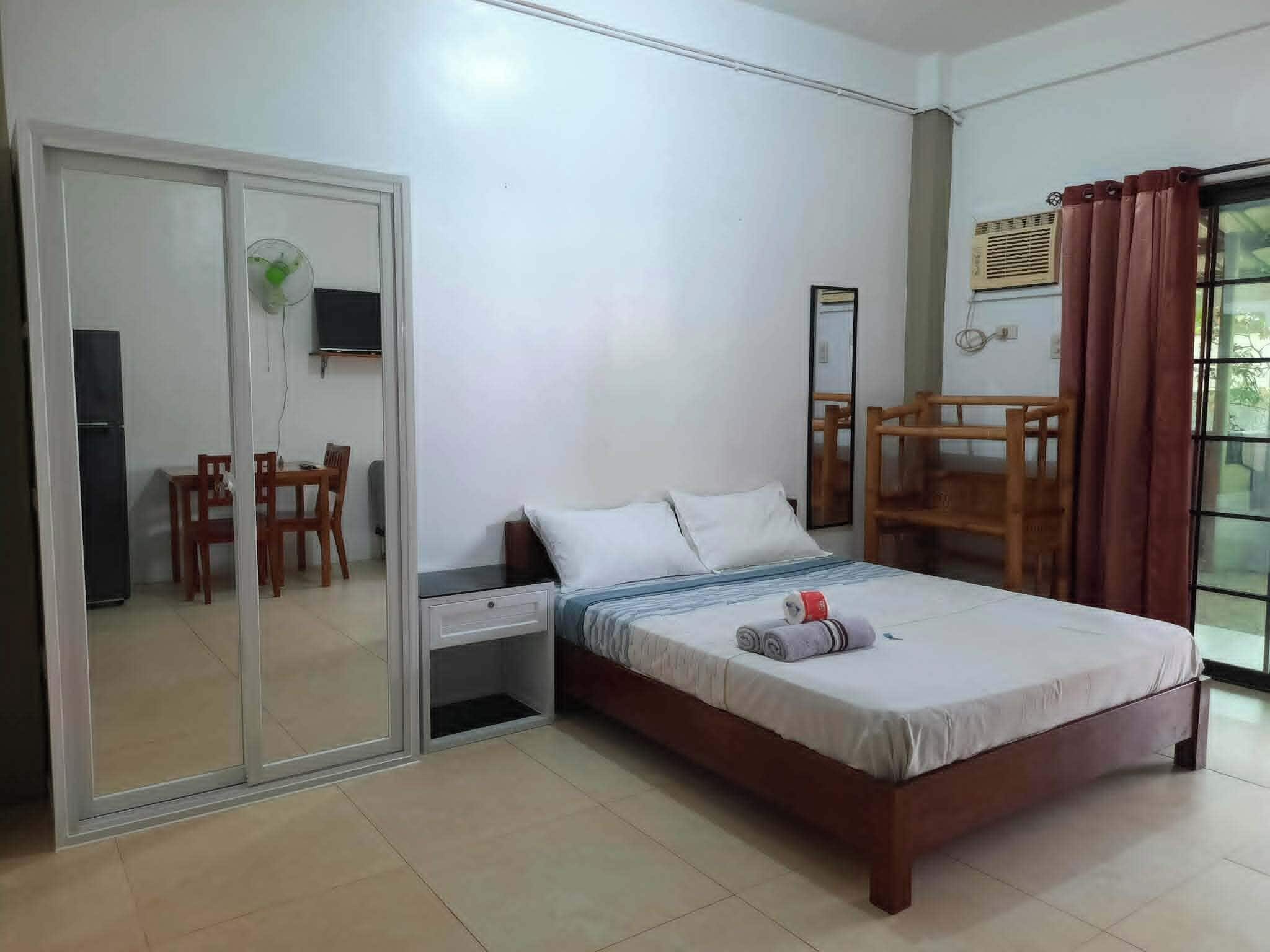 Studio, 1 Queen Bed, Kitchenette, Ground Floor