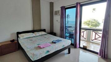 Chambre double, balcon, vue sur la mer | Accès au Wi-Fi (inclus), literie fournie