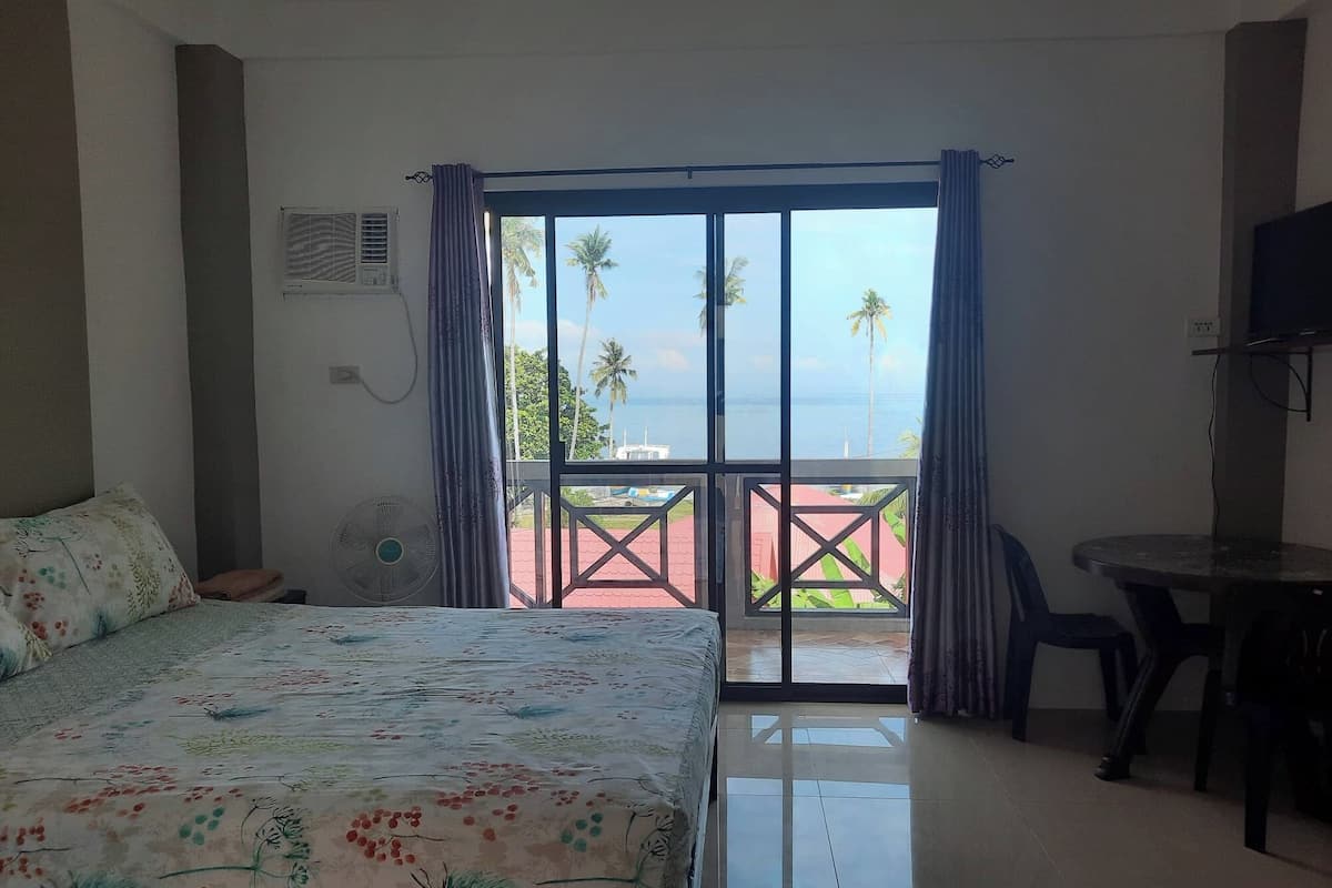 Chambre Double, balcon, vue mer