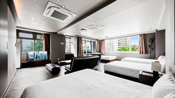 Iron/ironing board, free WiFi, bed sheets
