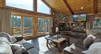 Mountain and Ski Slope Views Eagle Mountain Estate Private Retreat