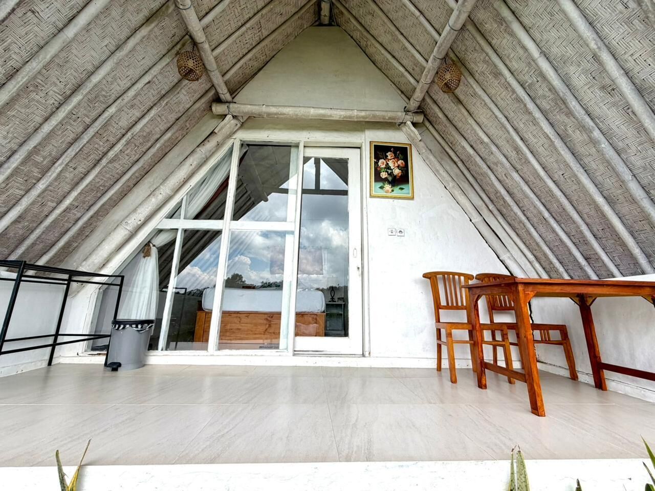Mặt tiền nơi lưu trú