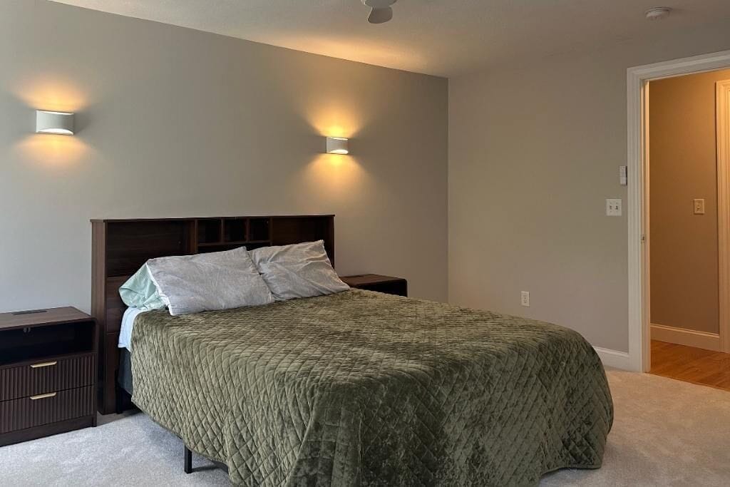 WiFi, bed sheets