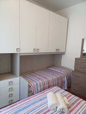 1 chambre, Wi-Fi, draps fournis