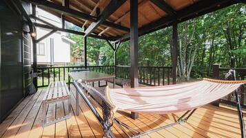 Vila, pemandangan kebun | Tempat makan outdoor