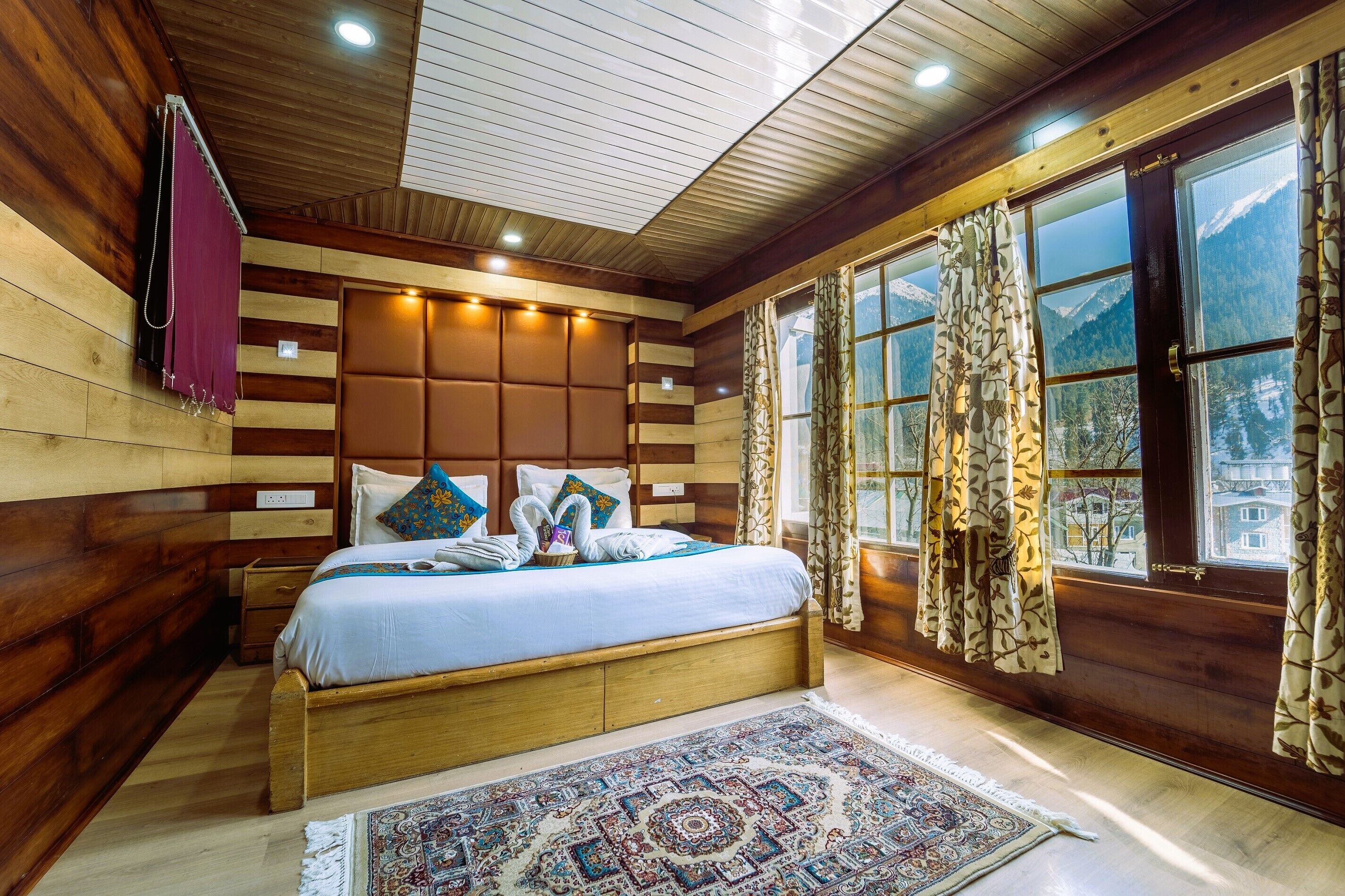 Super Deluxe Room | Blackout curtains, soundproofing, free WiFi