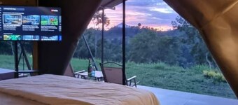Tikumbar - Glamping, Cafe, Camping Ground & Campervan