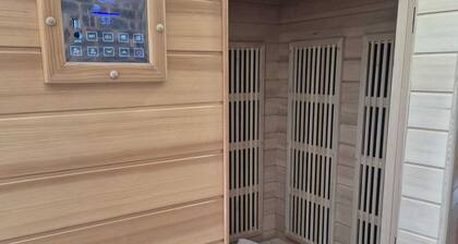 Botany Wellness Oasis: Family Ready Home With Swim Spa & Sauna