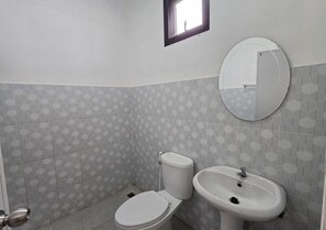 Cottage, quang cảnh vườn | Phòng tắm