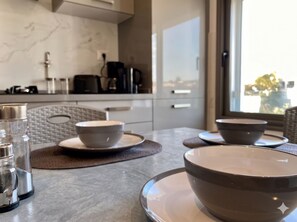 Dining - Luxurious 5-Bedroom Apartment in La Marsa, Tunisia (La Marsa)