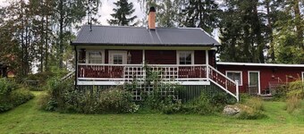 Cottage by the sea with sauna