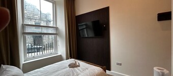 Super Nova Hotel