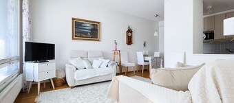 Bright 1BR Apt in Central Raisio | Balcony & Sauna