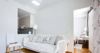 Bright 1BR Apt in Central Raisio | Balcony & Sauna