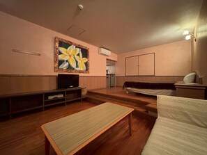 Living area - Junction (Hiyagon,Okinawa-city)