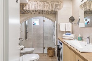 Bathroom - Vrbo Property (Split)