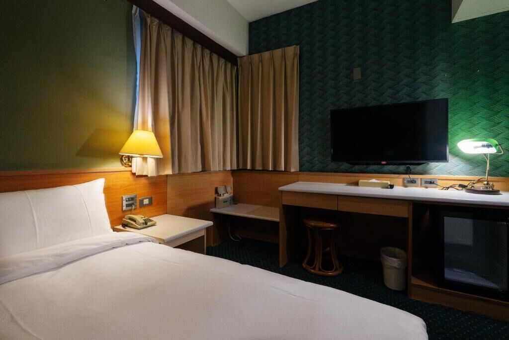 Basic Studio, City View