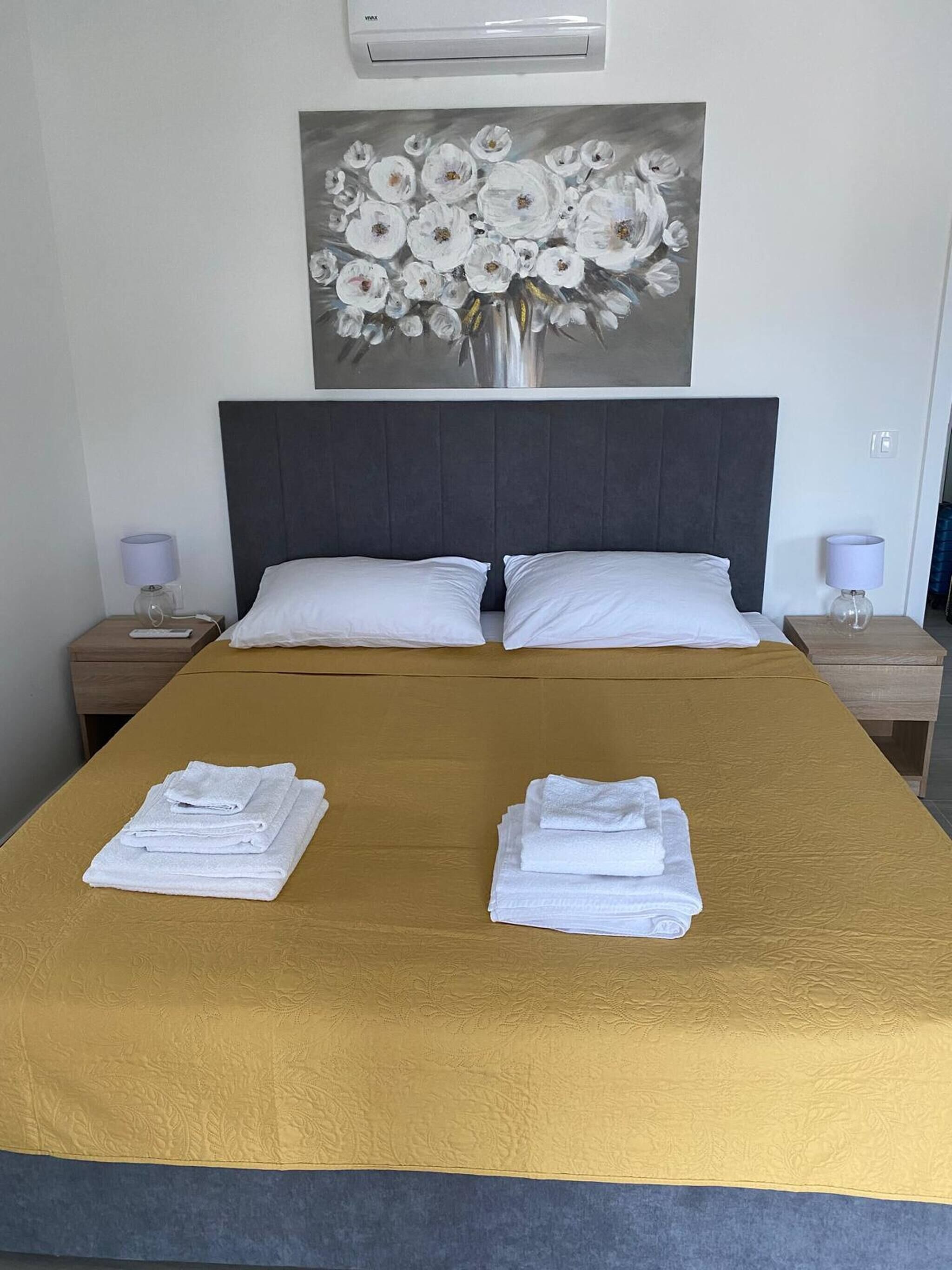 3 chambres, fer et planche à repasser, accès Internet, draps fournis