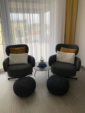 Interior - Luxurious Sevid na Moru Retreat with Private Pool Access (Sevid na moru)