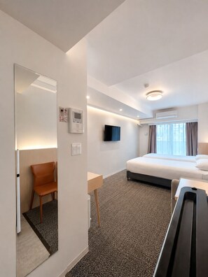 Comfort Twin Room, Balcony, City View | Down comforters, desk, blackout drapes, iron/ironing board (on request) - Arashi Nipponbashi 1-gō-ten (osaka)
