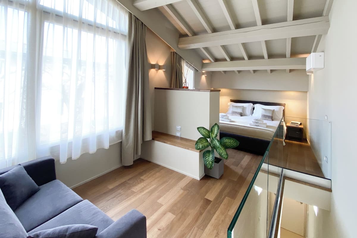 Apartment, Garden View