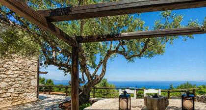Villa Poseidon - Family Suite In Zante w/Pool