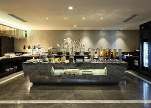 Dining - Lala Suites At Berjaya Times Squere (Kuala Lumpur)