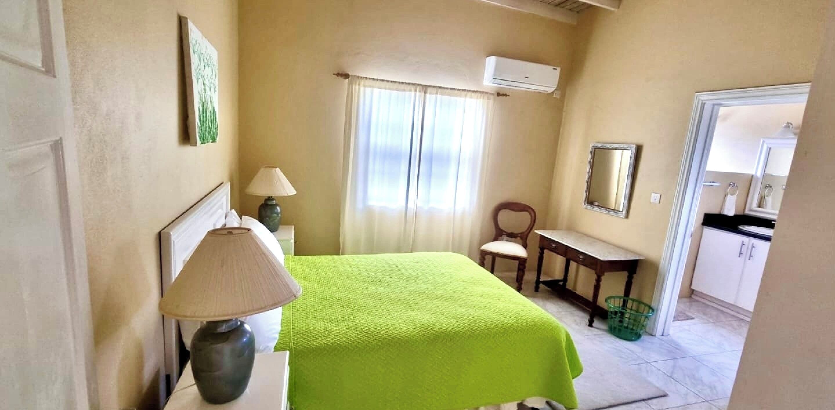 1 bedroom, iron/ironing board, internet, bed sheets
