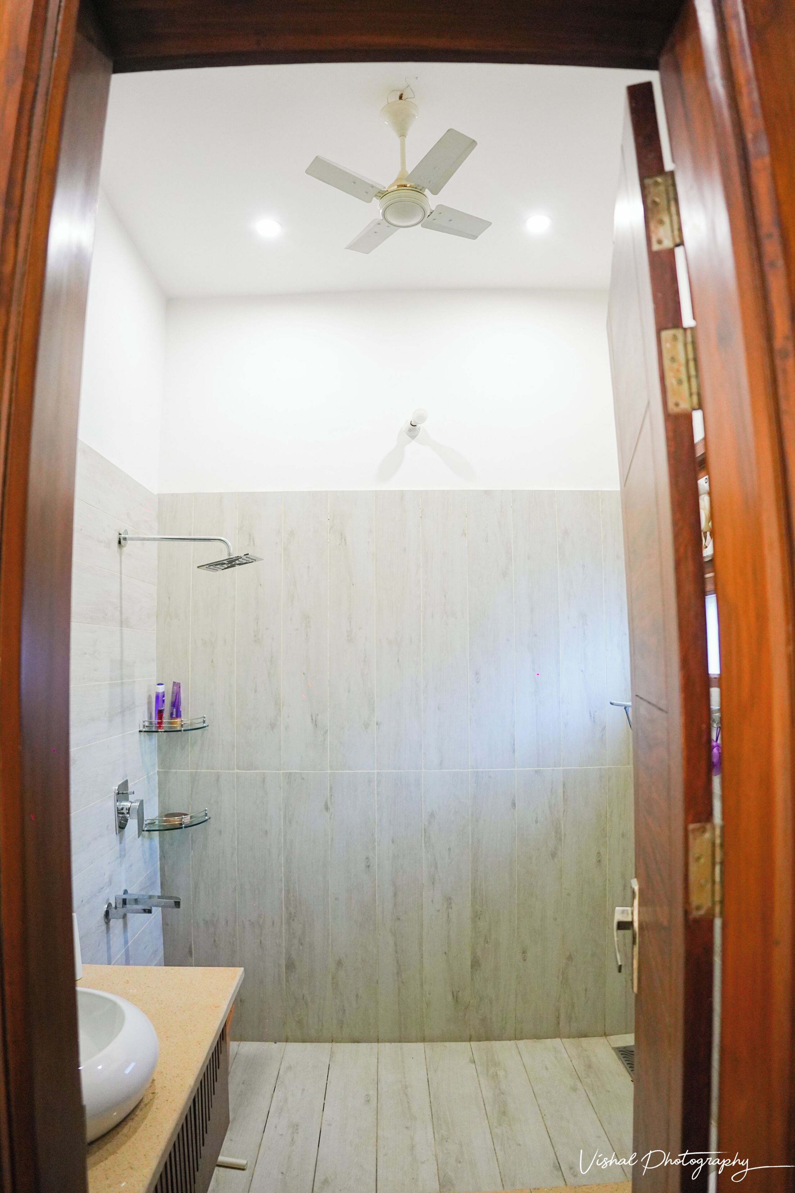 Dusche, Haartrockner, Bidet, Handtücher