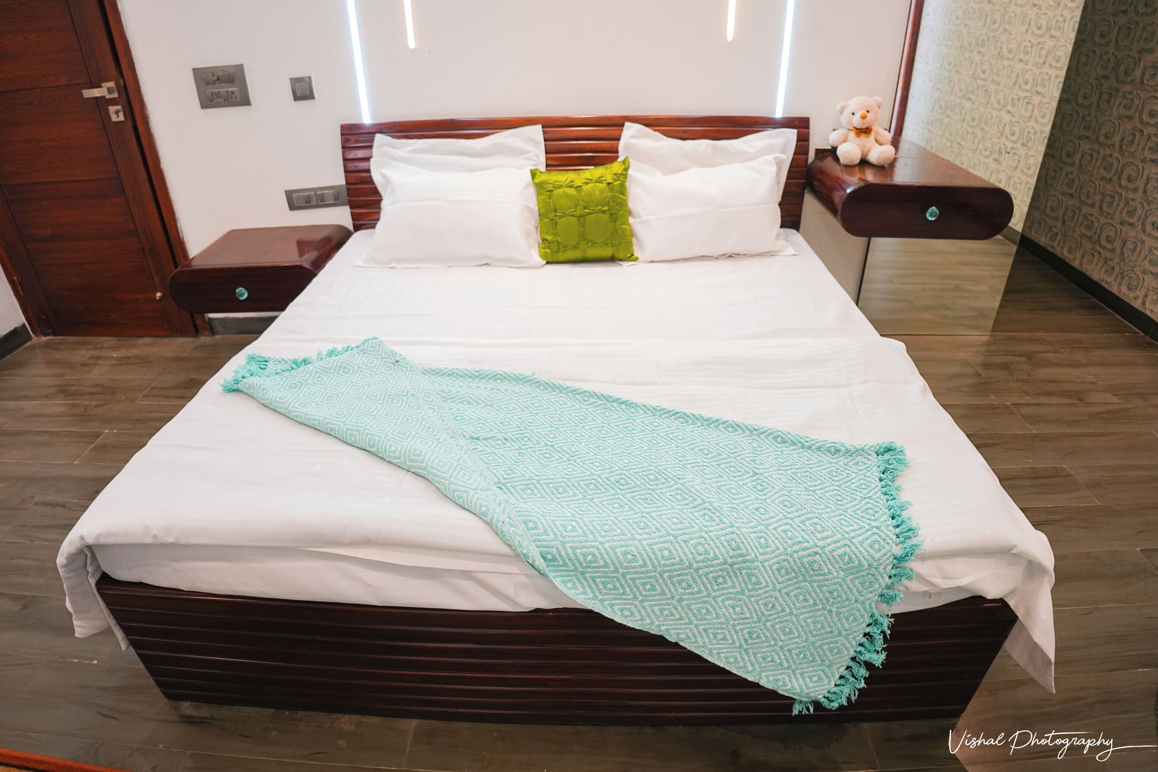 5 Schlafzimmer, Bügeleisen/Bügelbrett, WLAN, Bettwäsche