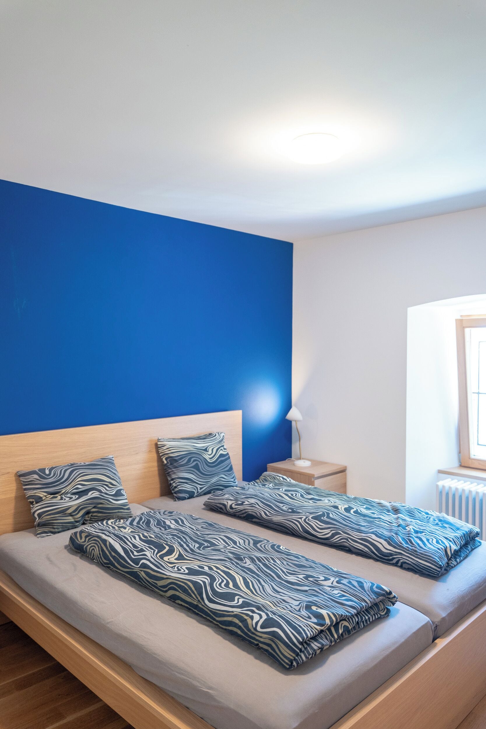 Quarto duplo básico, vista para a colina